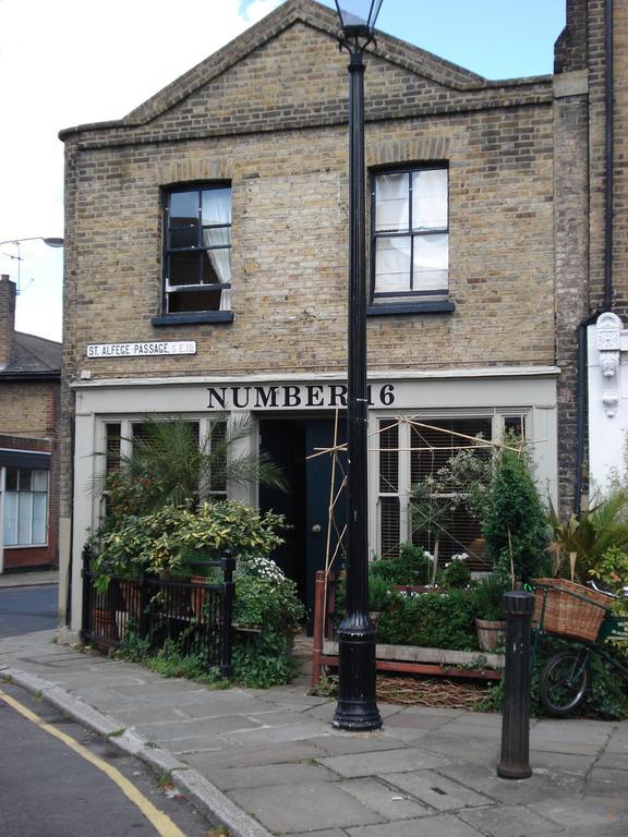 16 St Alfeges Bed and breakfast 4*
